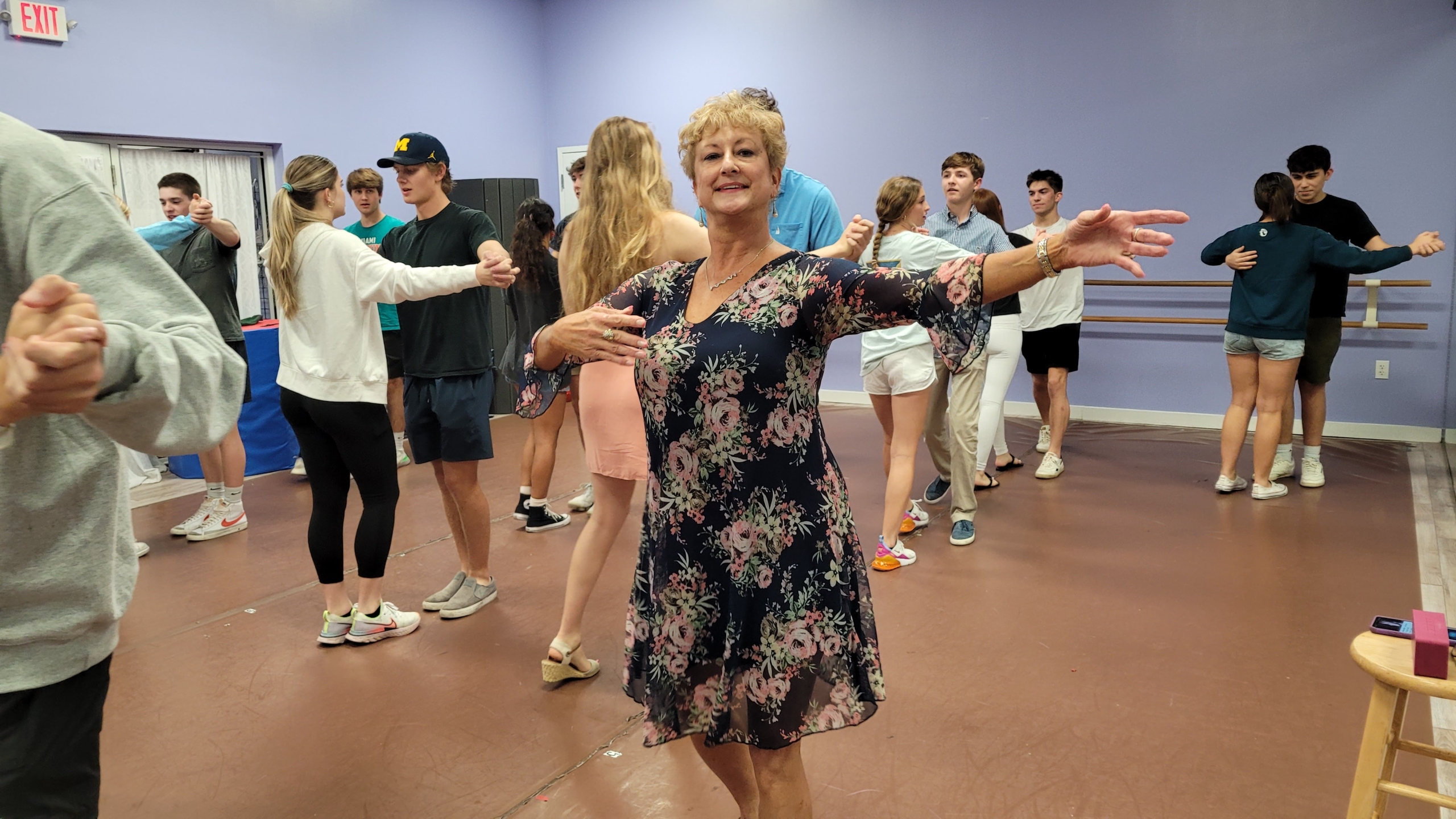 Waltz Dance Lessons | Waltz Choreography